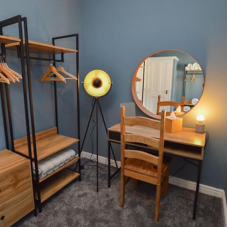 The Gallery Apartment - Oban Town Centre Apartment, Walkable To Ferry Terminal Bagian luar foto