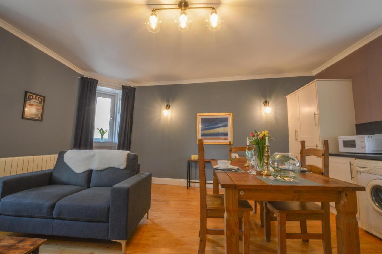 The Gallery Apartment - Oban Town Centre Apartment, Walkable To Ferry Terminal Bagian luar foto