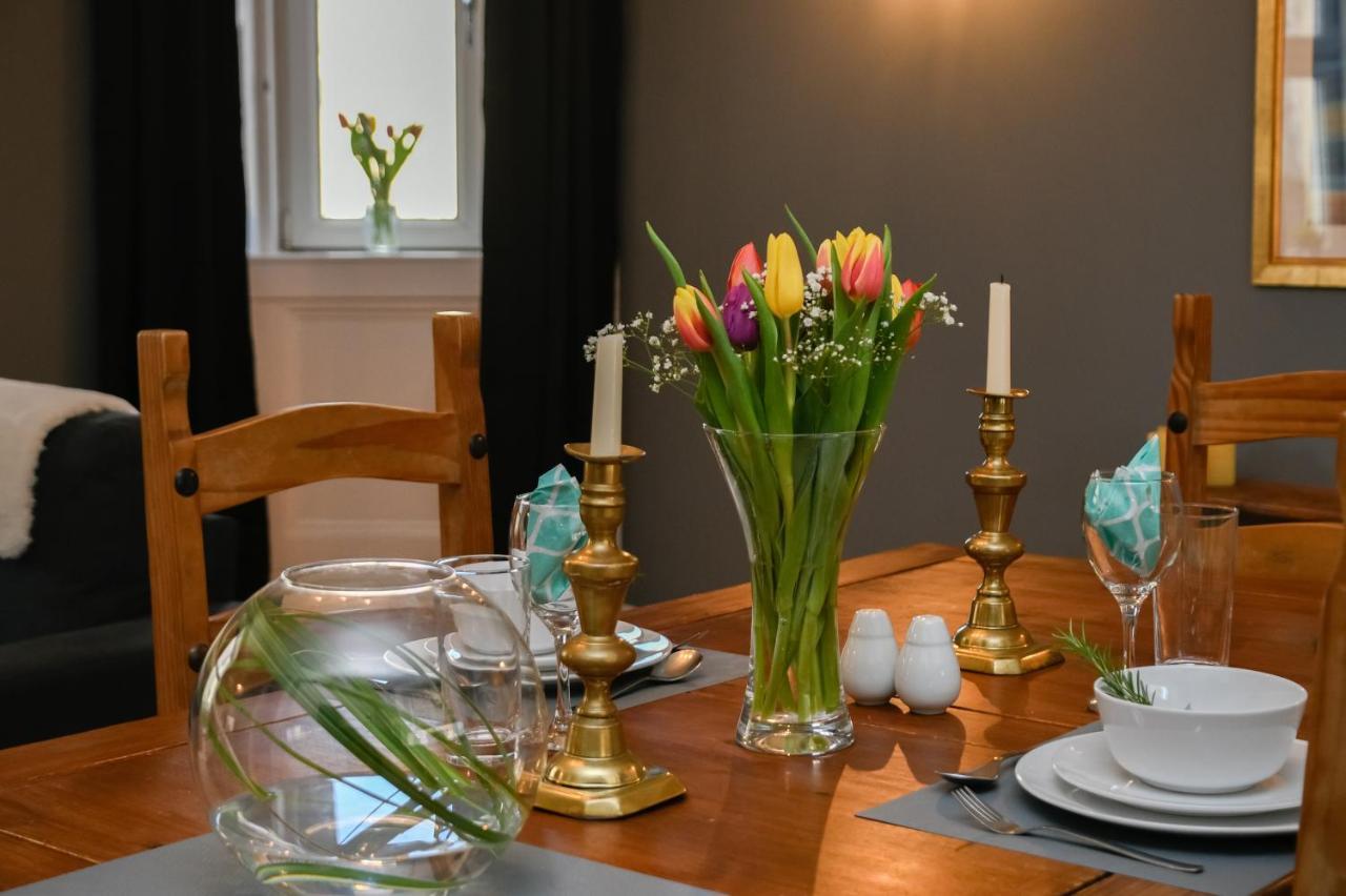 The Gallery Apartment - Oban Town Centre Apartment, Walkable To Ferry Terminal Bagian luar foto
