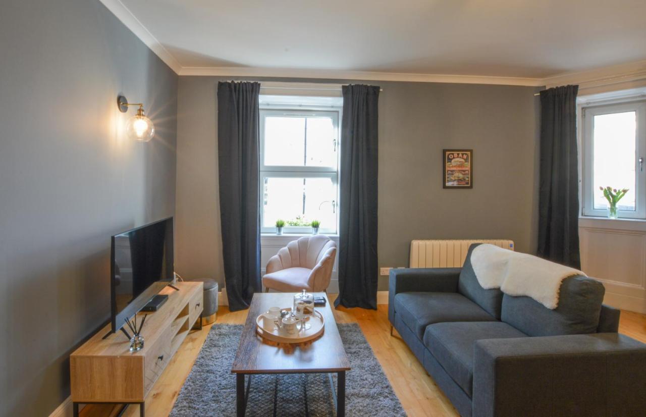 The Gallery Apartment - Oban Town Centre Apartment, Walkable To Ferry Terminal Bagian luar foto