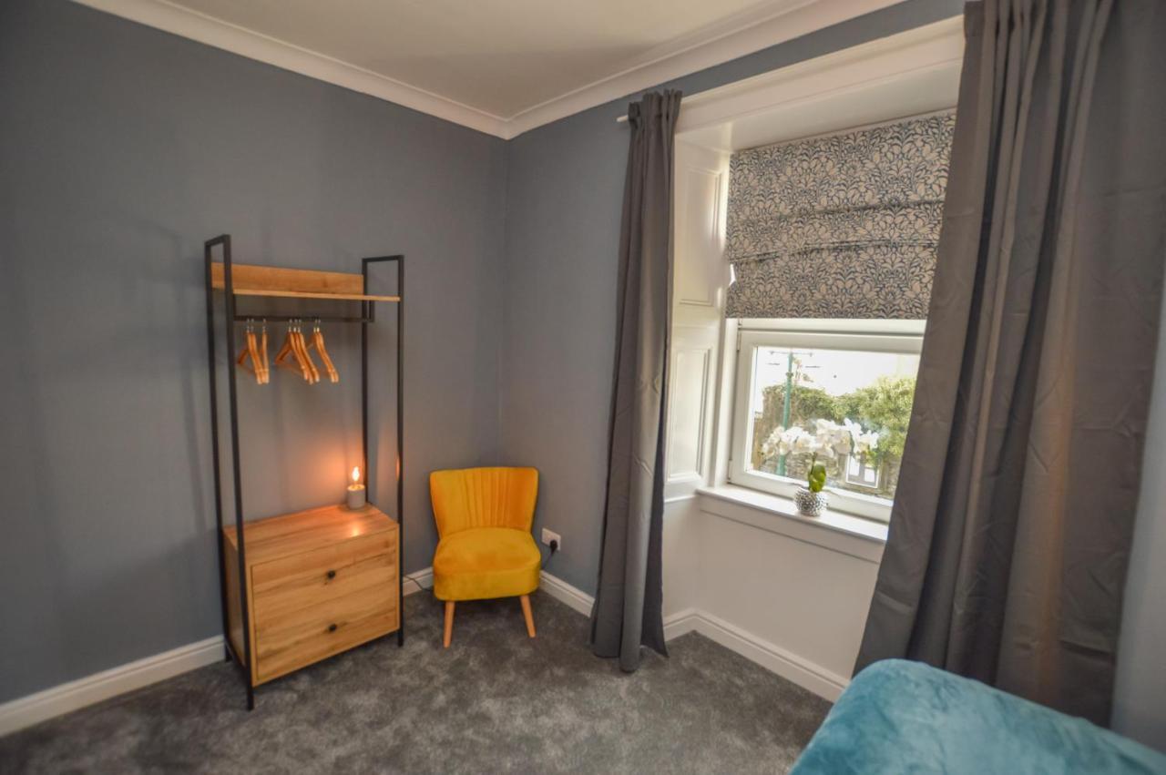 The Gallery Apartment - Oban Town Centre Apartment, Walkable To Ferry Terminal Bagian luar foto